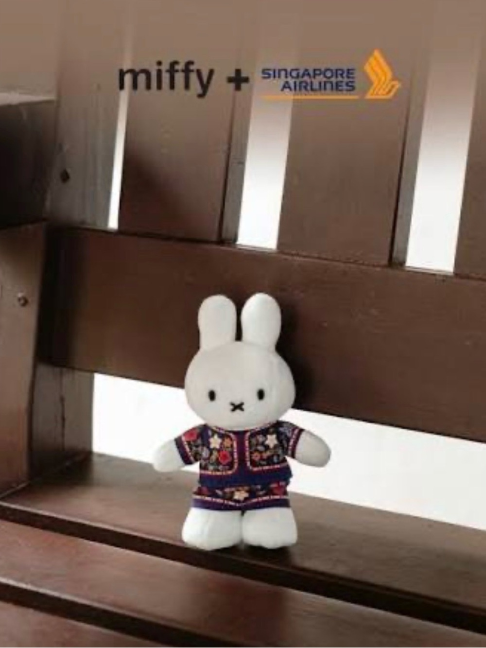 Miffy x Singapore Airlines batik label (limited edition) Plush Pendant bag charm - Picture 3 of 3